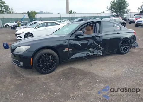 2009 BMW 750Li из США, поврежденный, VIN WBAKB835X9CY60280